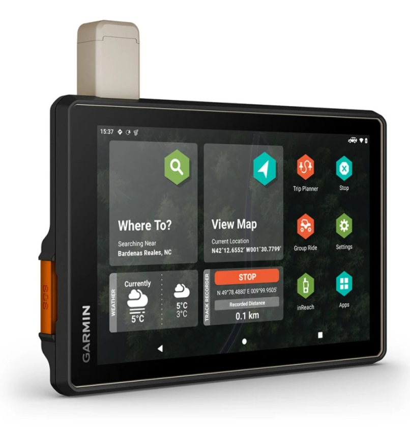 Shows front view of the Garmin Tread® – Overland DMD2 Edition (8″) garmin navigation