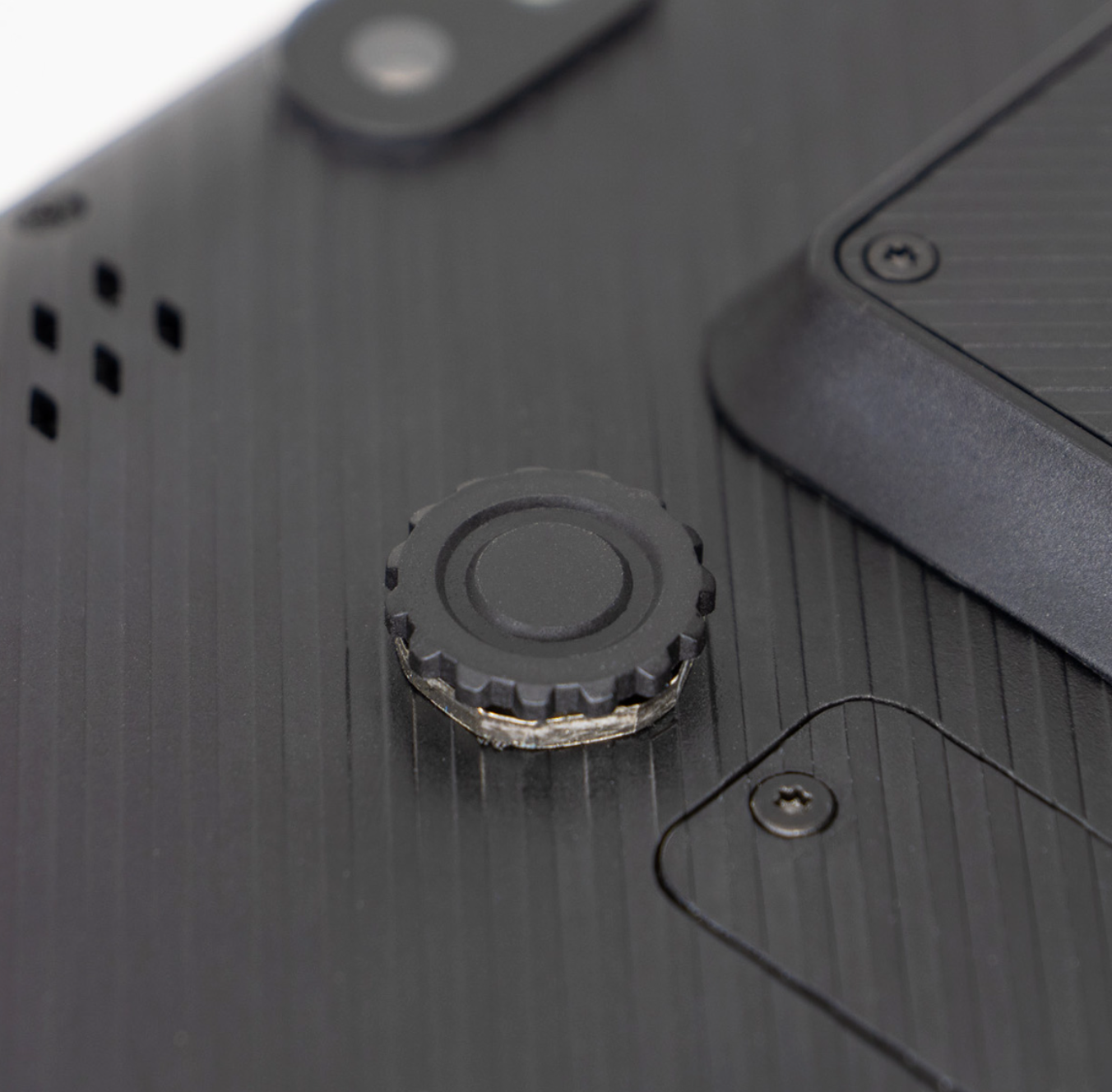 Shows M9 Screw Cover for DMD-T865 & DMD-T880 devices mounted on device